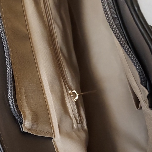 Gloria Vanderbilt Bag/Handbag - Picture 13 of 16